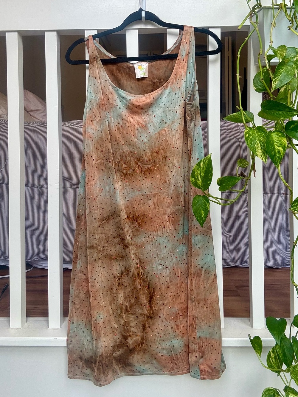 Sleeveless Sparkle Tie-Dye Midi Dress in Peach and Mint